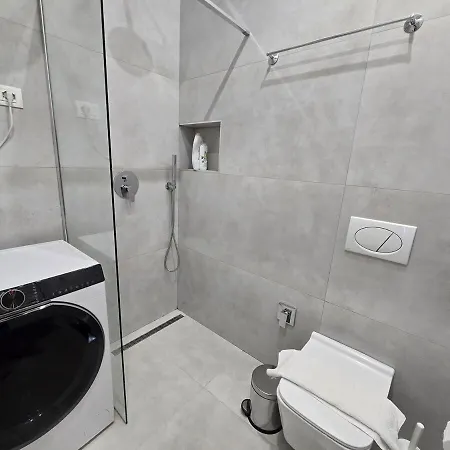 Apartmán Stylish Base - Center Tirana