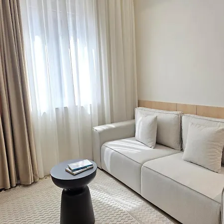 Апартаменты Stylish Base - Center